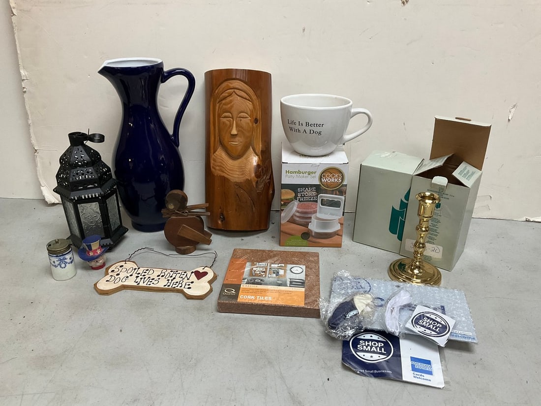 Cooks Works hamburger patty maker set, quartet cork tiles, vintage candle lantern, and more (1 of 1)