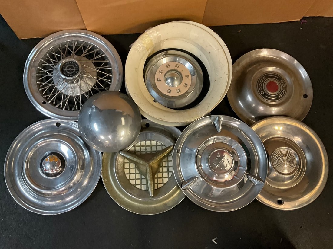 Vintage Tire Rims (Thunderbird, Ford, Dodge, Pontiac, and more) (1 of 1)