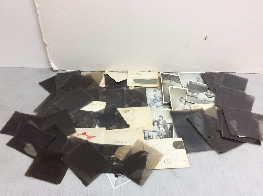 Vintage black and white photographs and negatives: Vintage black and white photographs and negatives