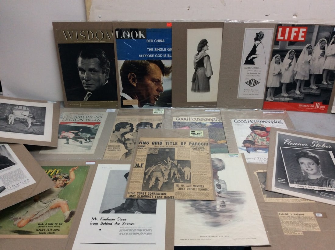 Vintage advertisements, magazines, and more(42in.tall): Vintage advertisements, magazines, and more(42in.tall)