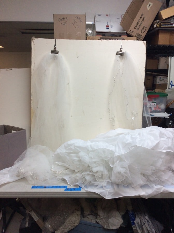 Wedding veils, tiara, under skirt slip, foldable storage (1 of 1)