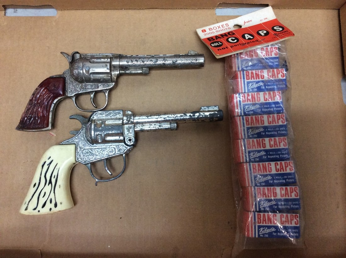 Hubley Rodeo toy guns and brand new bang caps: Hubley Rodeo toy guns and brand new bang caps
