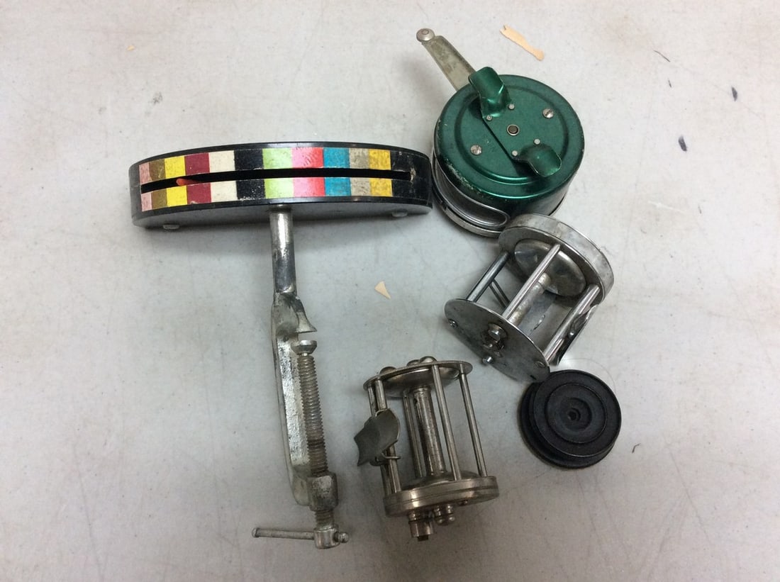 Vintage fishing reels: Vintage fishing reels