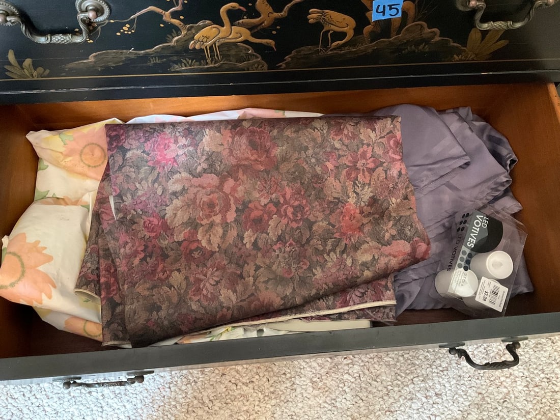 Vintage linens: Vintage linens