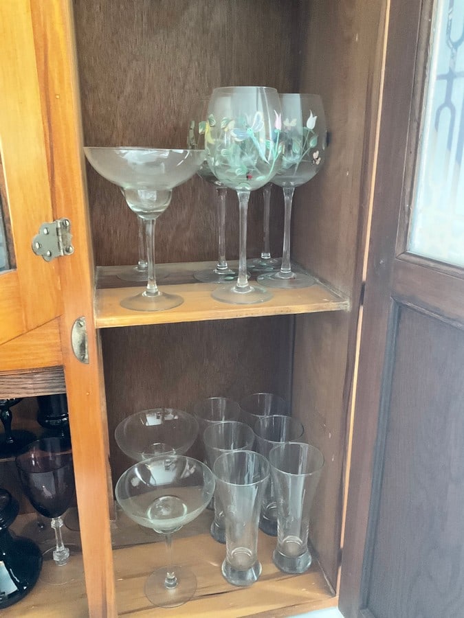 Various sized drinking glasses/cocktail glasses(9.25in.tallest) (1 of 1)