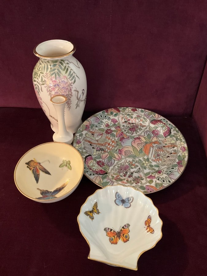 Ceramic plate, bowls, and vases(Rochard Limoges, Nippon, Wisteria,etc.-tallest 8in.): Ceramic plate, bowls, and vases(Rochard Limoges, Nippon, Wisteria,etc.-tallest 8in.)