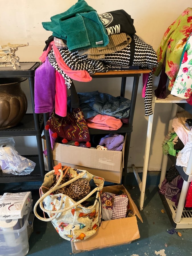 Various clothing, The Jacob Rosenthal Bagel Glass Serving platter, butterfly handbag, and more (1 of 1)