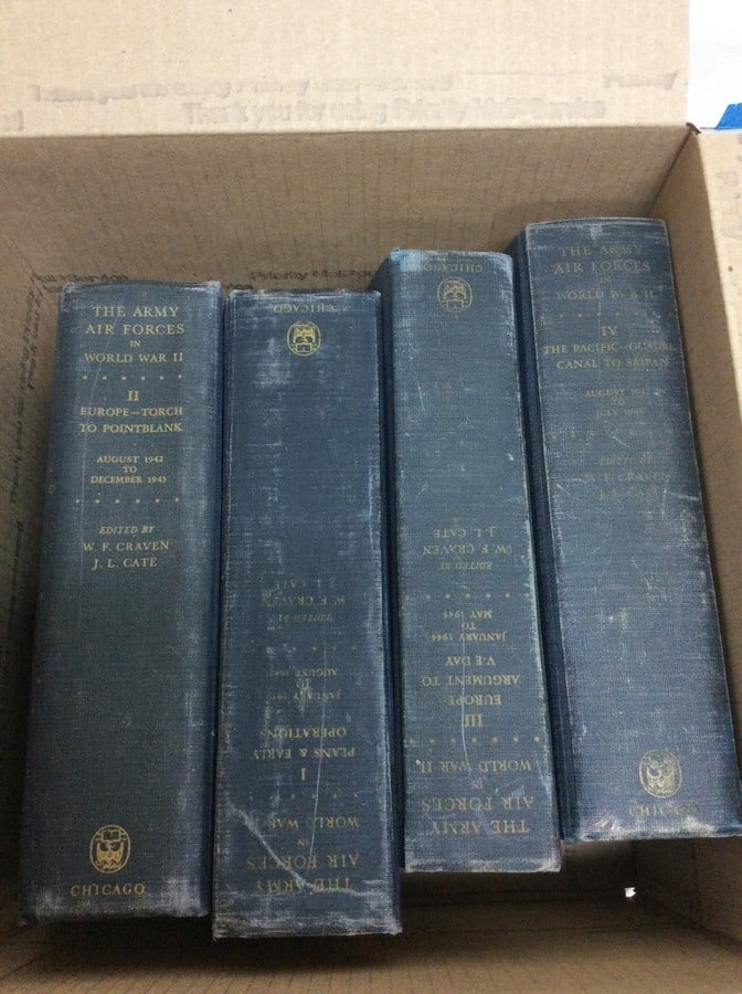 Vintage books(The Army Air Forces): Vintage books(The Army Air Forces)