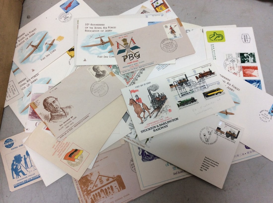 Vintage foreign First Day covers (1 of 1)