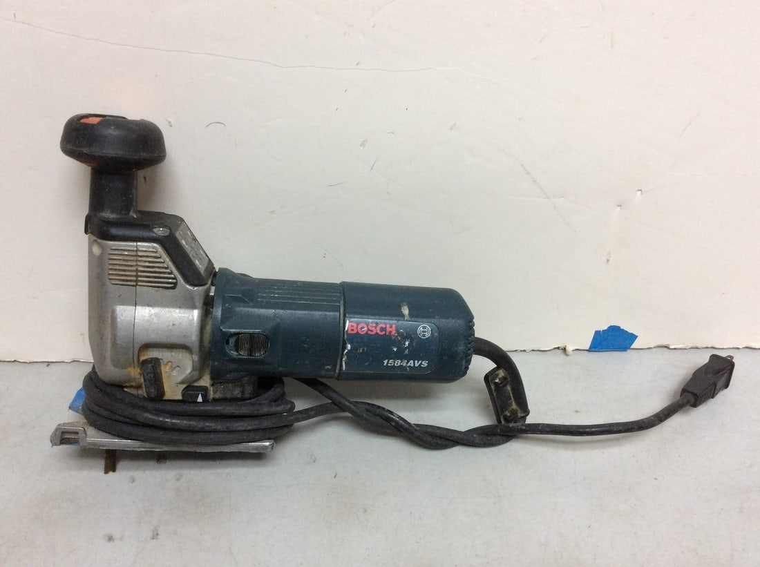 Bosch jigsaw(1584AVS) (1 of 1)