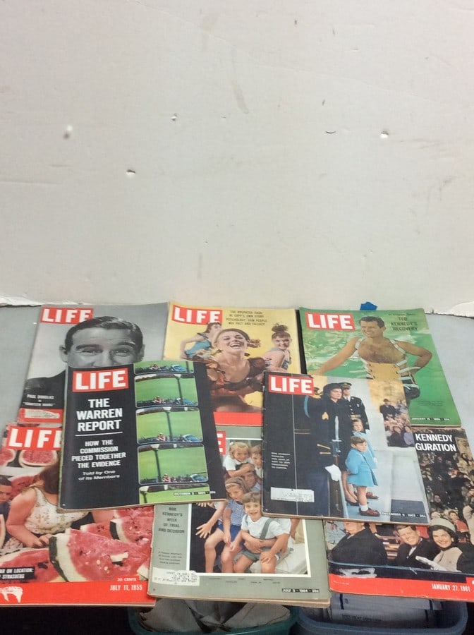 Vintage LIFE magazines: Vintage LIFE magazines
