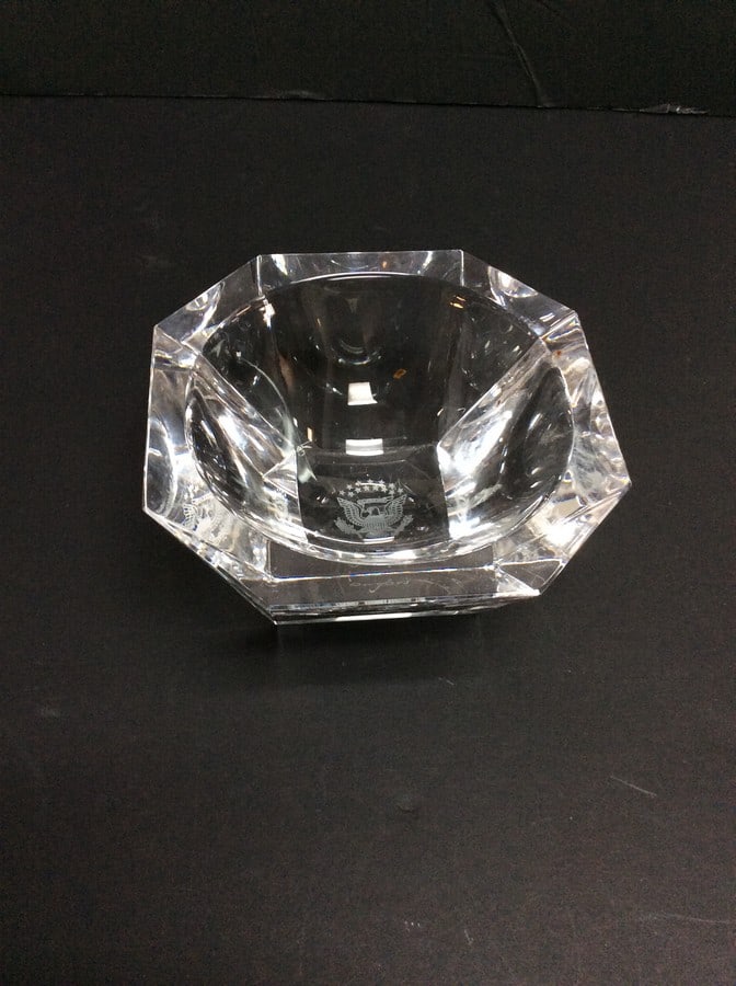 Crystal ashtray: Crystal ashtray