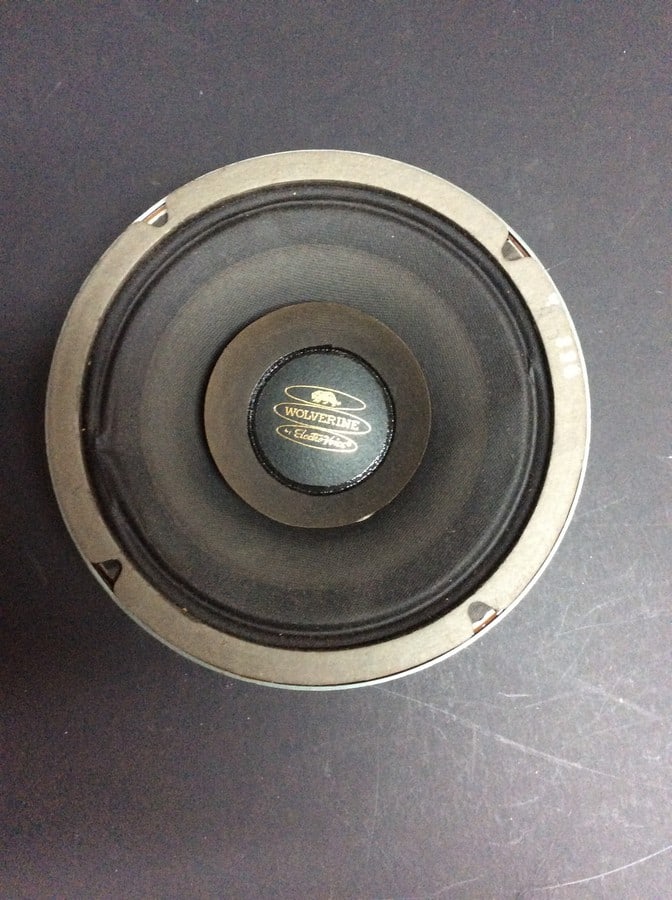 BASS REFLEX ENCLOSURES 40 watt 8 OHMS: BASS REFLEX ENCLOSURES 40 watt 8 OHMS