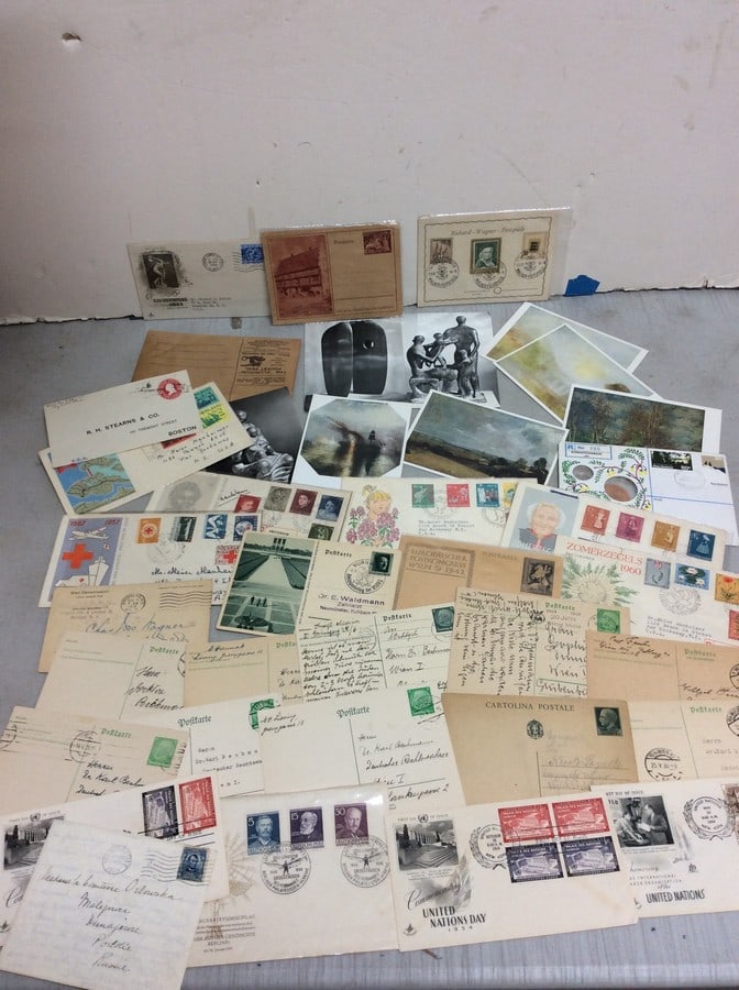 Vintage photographs, postcards, and envelopes: Vintage photographs, postcards, and envelopes