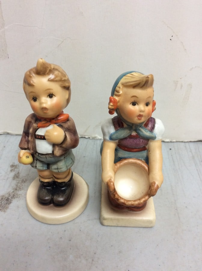 Vintage Goebel statues(4.25in.tall) (1 of 1)
