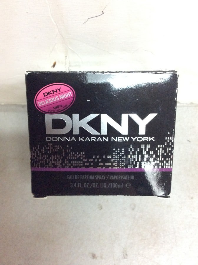 DKNY perfume spray: DKNY perfume spray