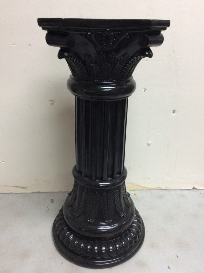Wooden pedestal(24in.tall): Wooden pedestal(24in.tall)