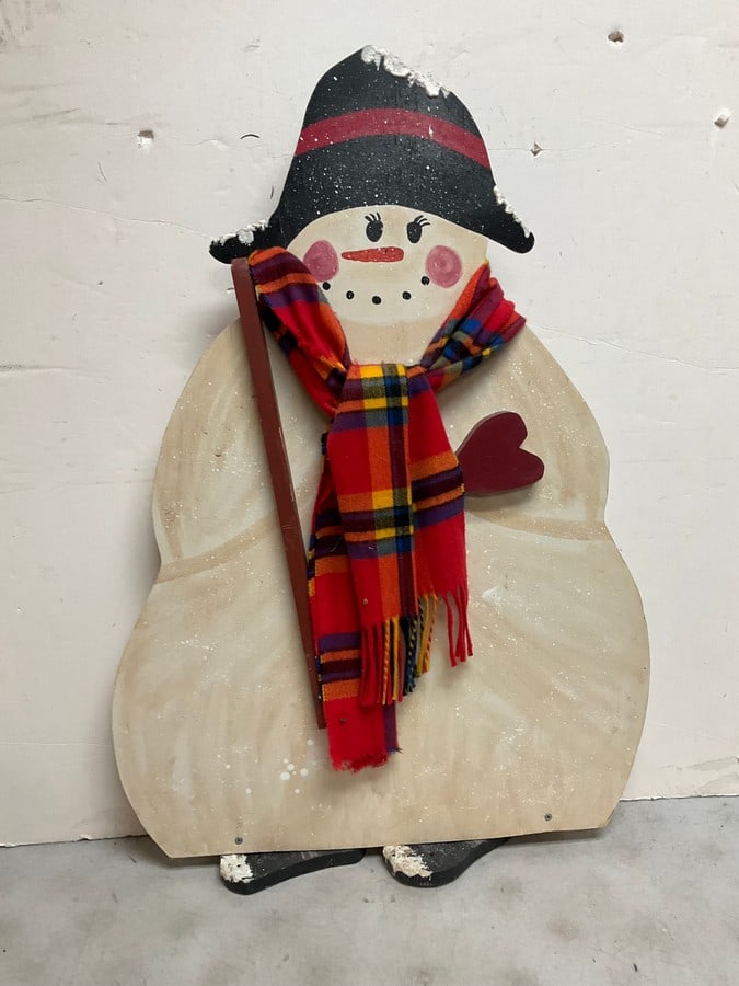 Wooden Snowman Stand up Decor(33in): Wooden Snowman Stand up Decor(33in)