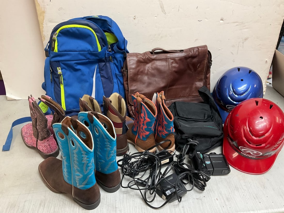 Nikon Coolpix 4500 Camera, Rawlings Helmets, Various Boots(Durango, Roper, etc), Bags and more (1 of 1)