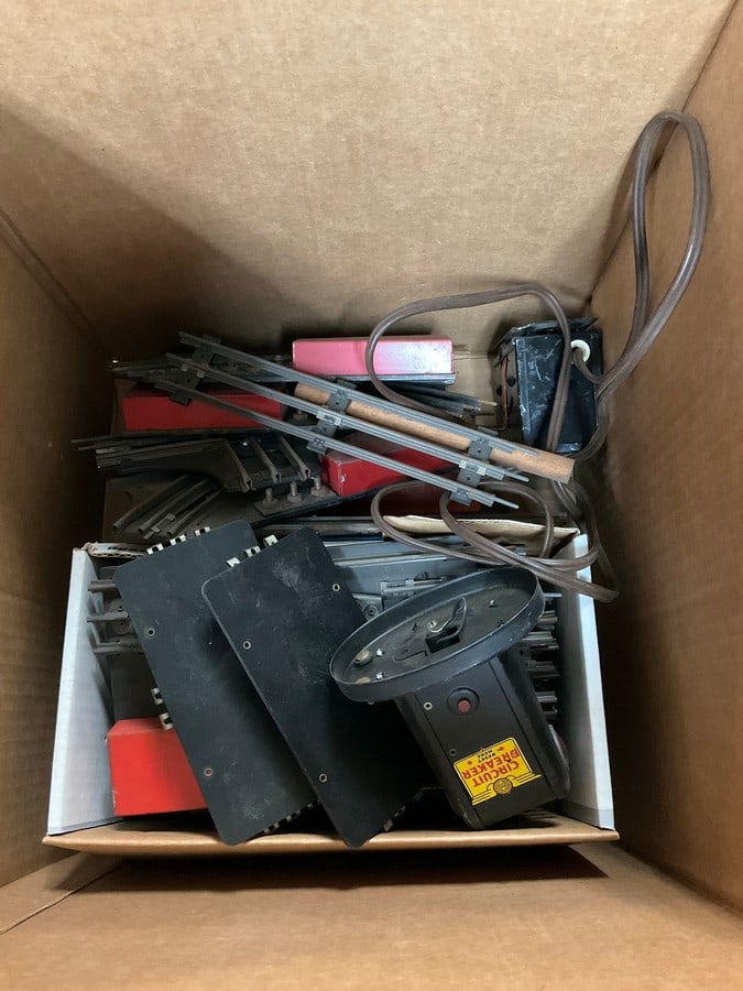 Vintage Marx switches and track tranformers: Vintage Marx switches and track tranformers