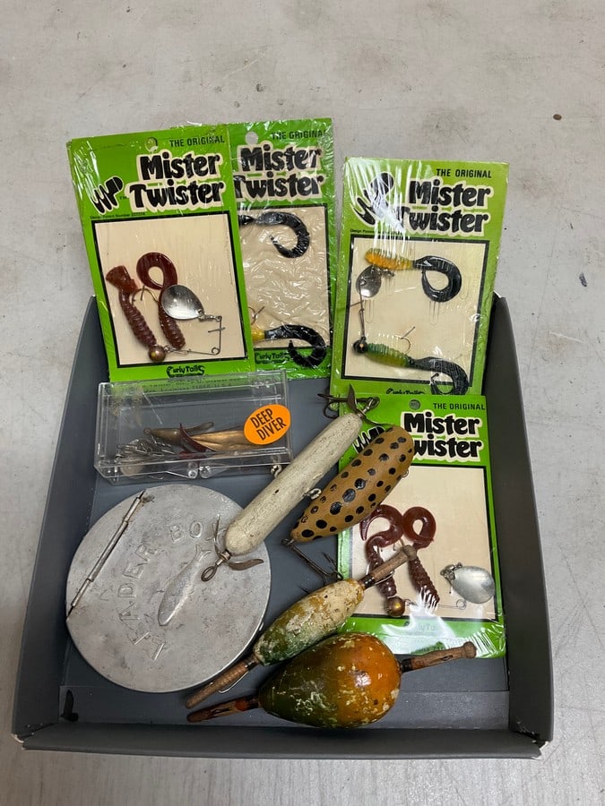 Fishing supplies(Mister Twister baits and more): Fishing supplies(Mister Twister baits and more)