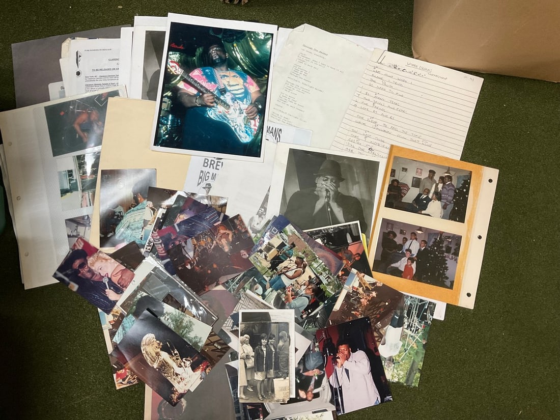 Vintage music sheets, photographs, and more: Vintage music sheets, photographs, and moreClarence Clemons's son and Bruce Springsteen recordings, personal photos and more.
