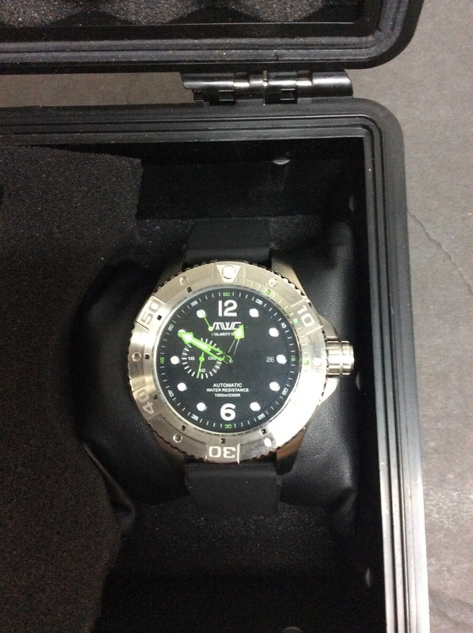 MWG- Molarity Watch deep diver 04-0045 Automatic, W/R 1000M (1 of 4)