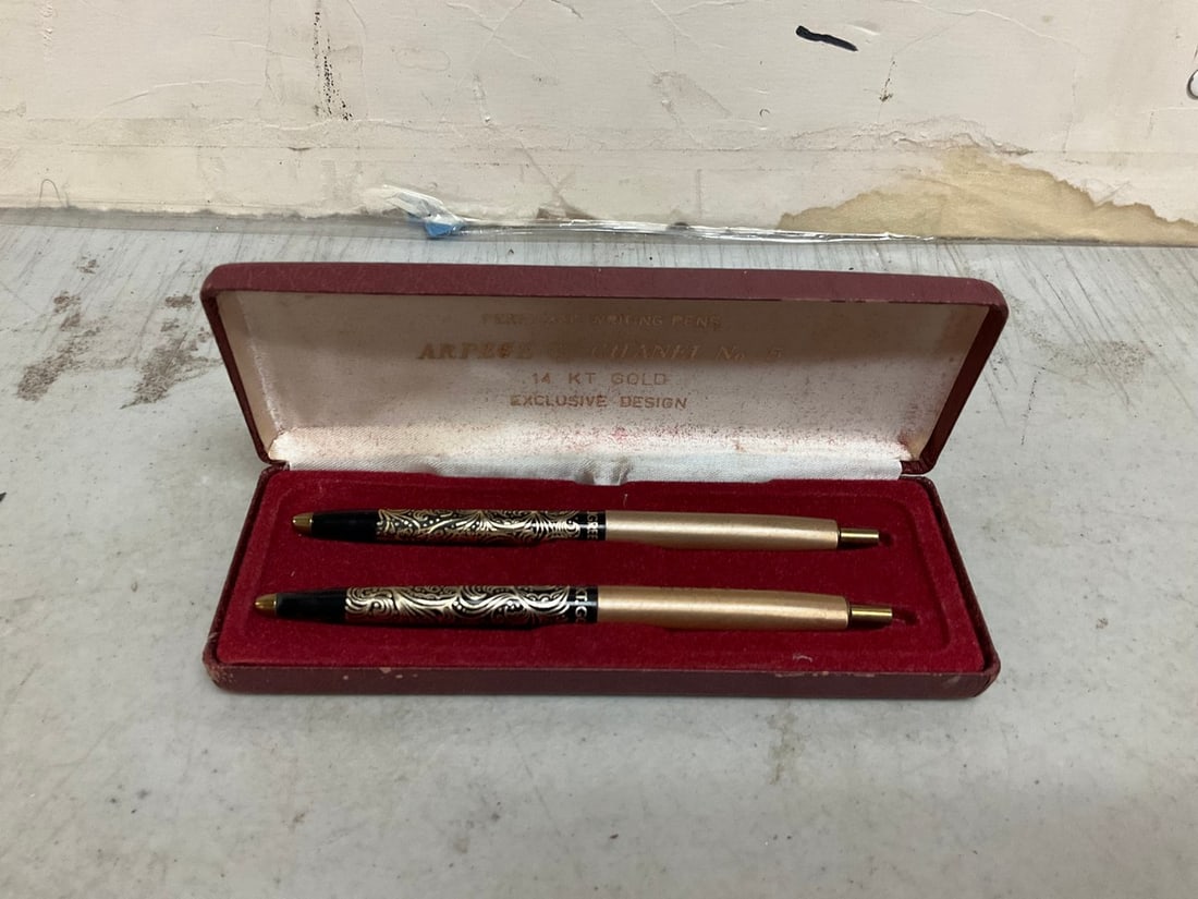 Vintage Arpege Chanel No. 5 Writing Pens 14kt Gold - 1970s (ink needed) (1 of 1)