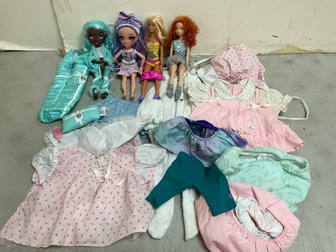 Rainbow High dolls, Barbie dolls, and doll clothing: Rainbow High dolls, Barbie dolls, and doll clothing