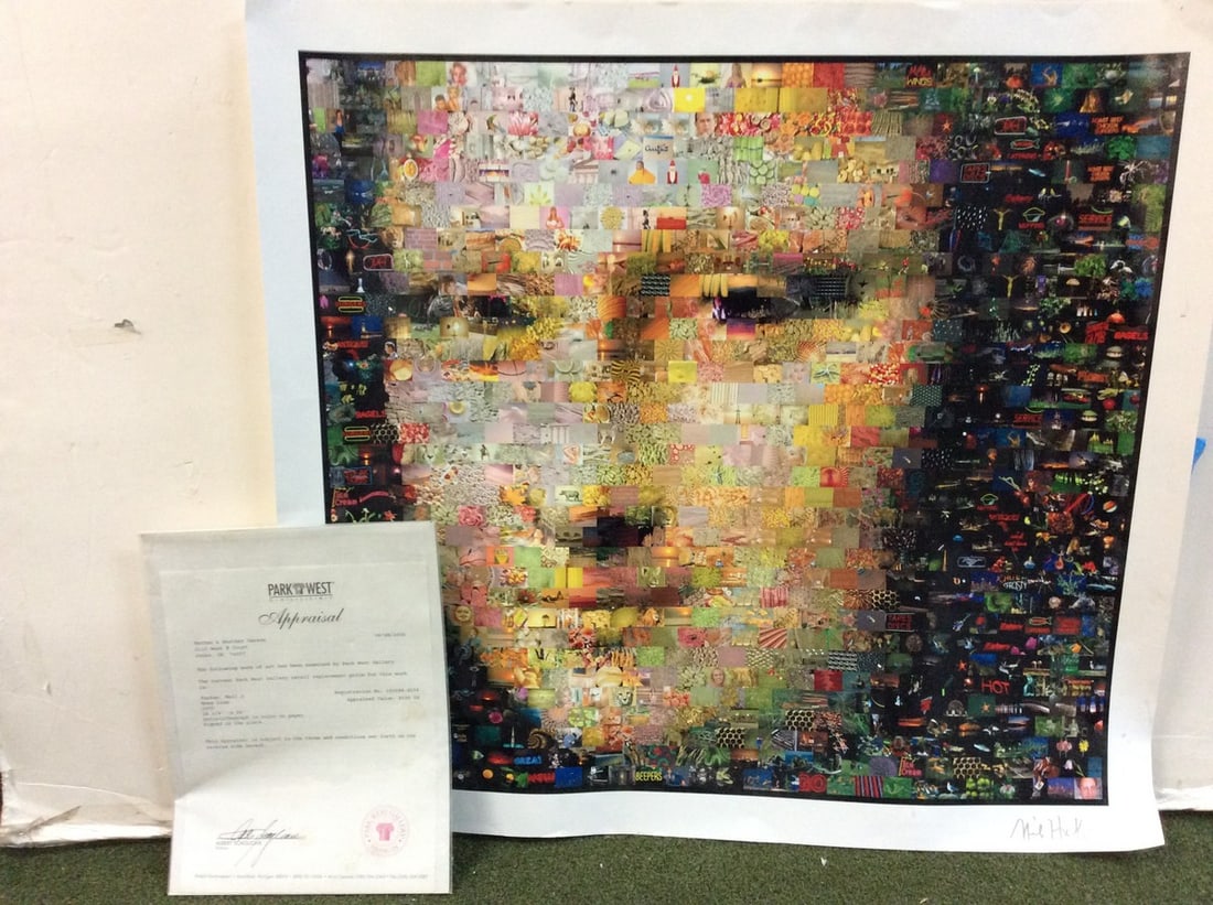 Mona Lisa Seriolithograph in Color - signed (27inx29.25in): Mona Lisa Seriolithograph in Color - signed (27inx29.25in)