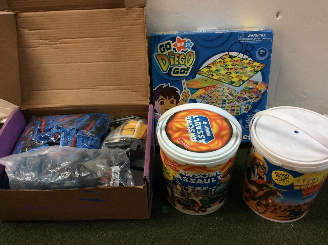 Go Diego Go game set, vintage military sets, and more (1 of 1)