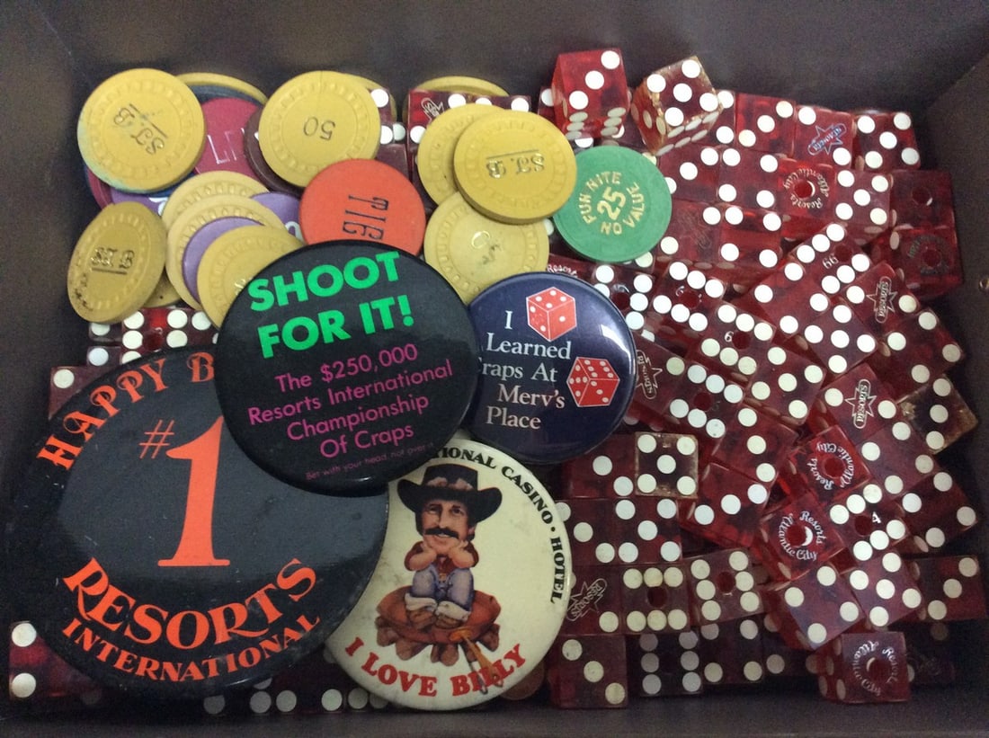Game Dice, Decorative Pins, and more: Game Dice, Decorative Pins, and more