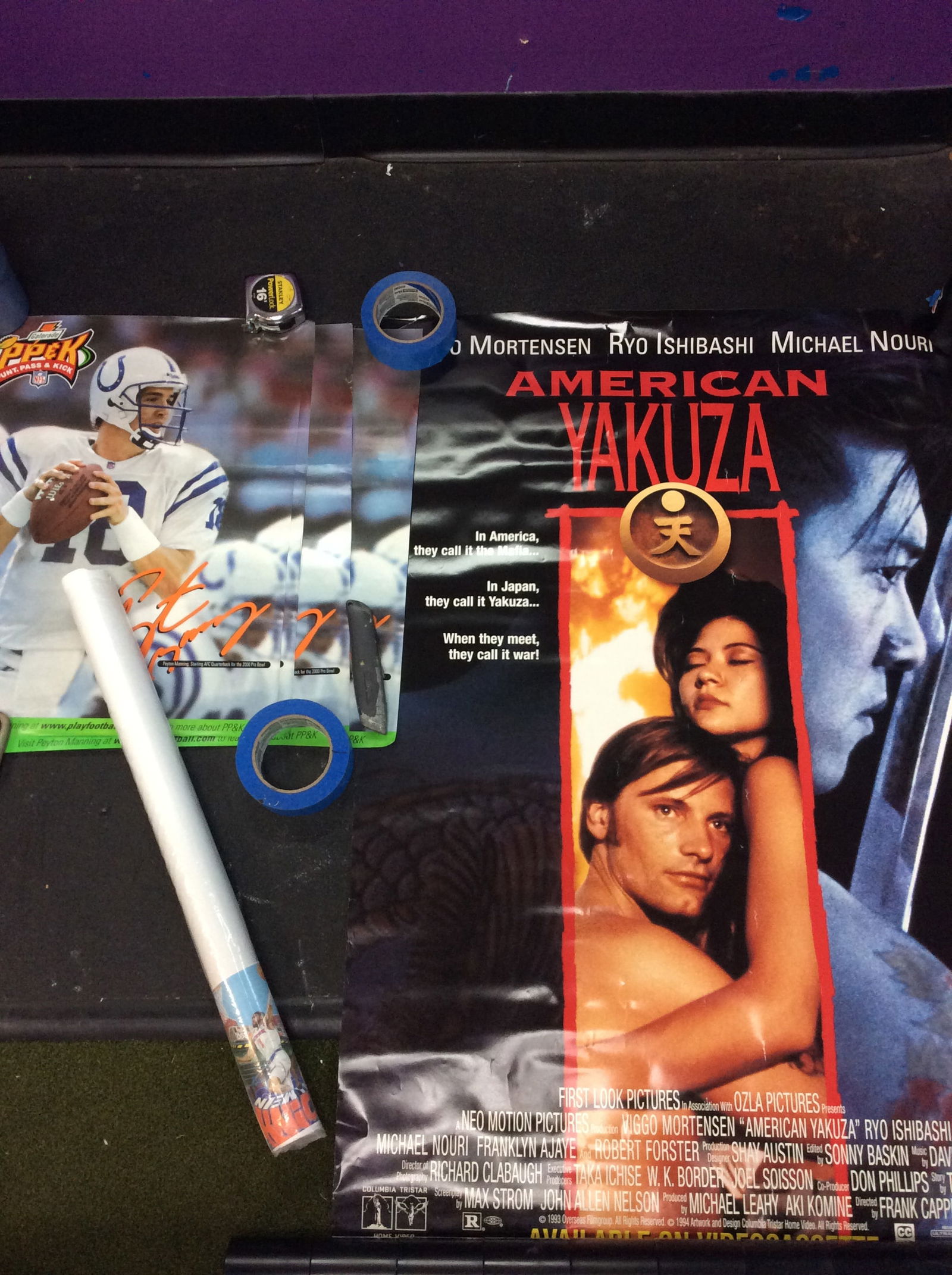 Various posters(Gatorade posters, Knicks poster, American Yakuza-26.75in.x40in.) (1 of 1)