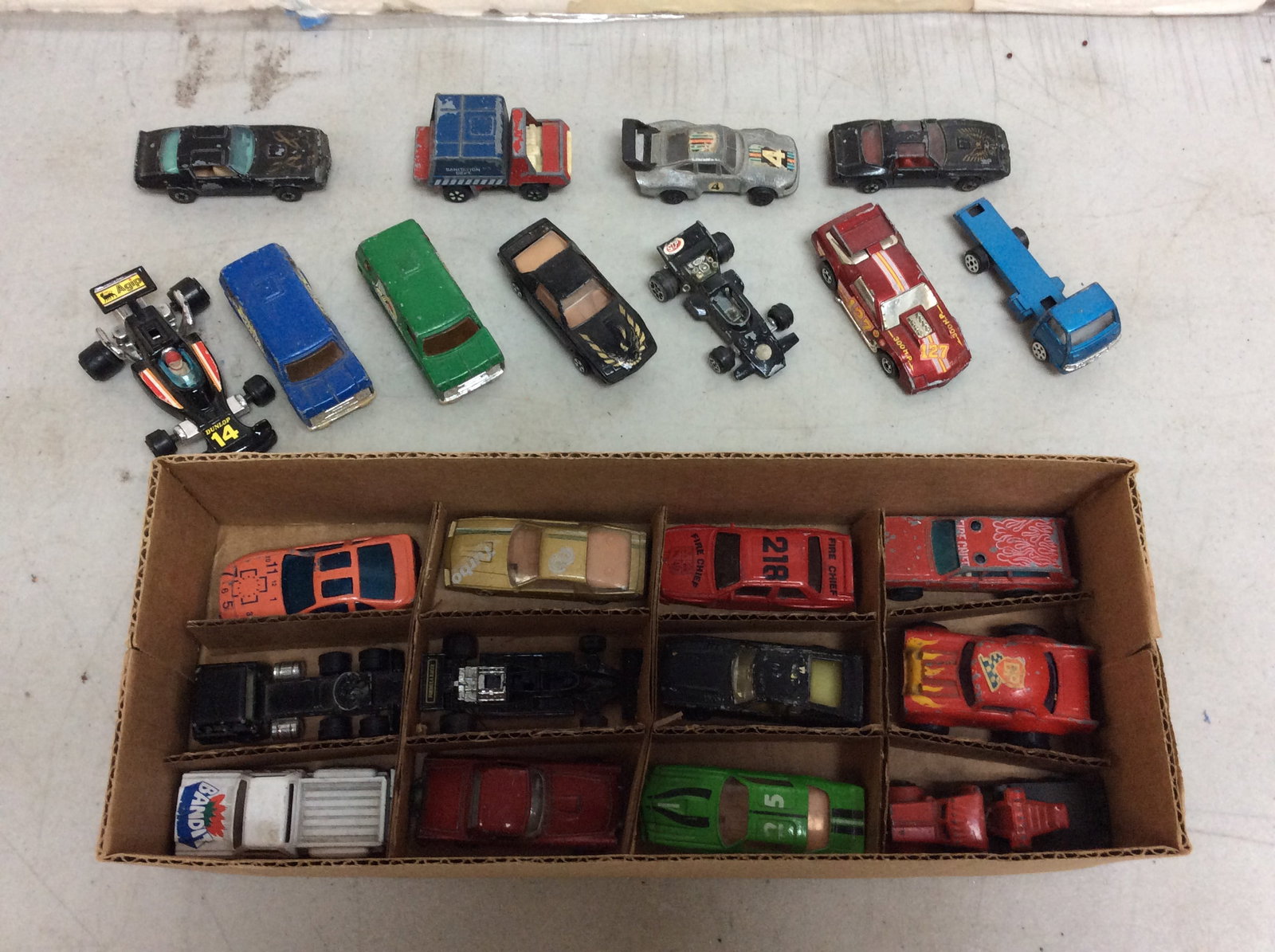 Vintage Hot Wheels cars: Vintage Hot Wheels cars