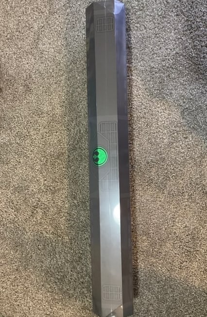 Star Wars Galaxy Edge Yoda Legacy lightsaber sealed brand new never opened (1 of 1)
