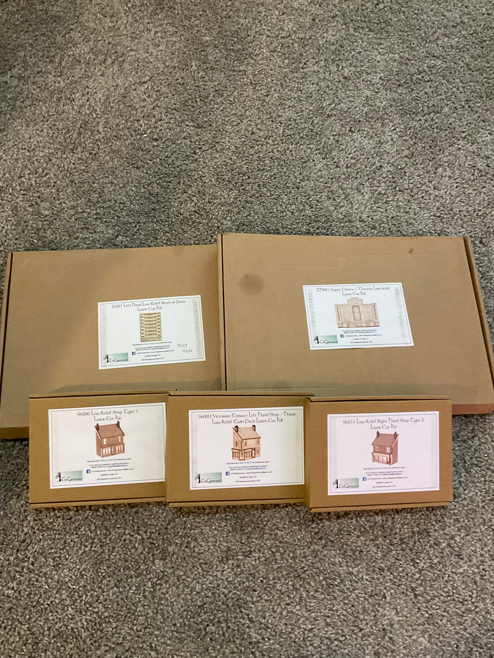 lot of the Greenwood wooden model kits brand new in box: lot of the Greenwood wooden model kits brand new in box
