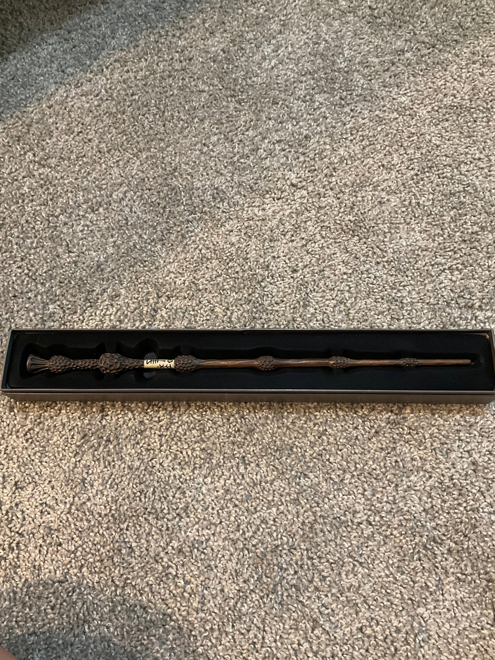 Universal Harry Potter Professor Dumbledore wand brand new never used: Universal Harry Potter Professor Dumbledore wand brand new never used