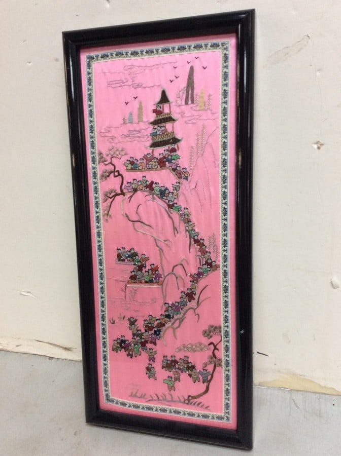 Framed Oriental Fabric(10.5inx23.5in): Framed Oriental Fabric(10.5inx23.5in)