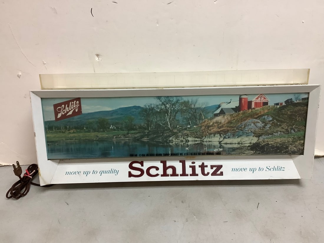 1958 Schlitzwall hanging decor(light up)-(26in.x10.5in.x4.25in.): 1958 Schlitzwall hanging decor(light up)-(26in.x10.5in.x4.25in.)