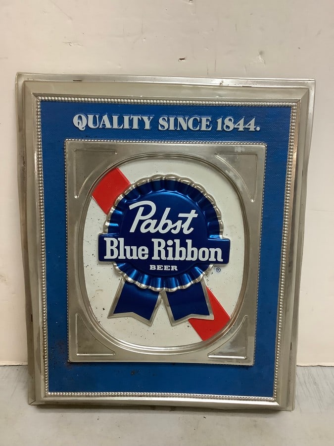 1970's Blue Ribbon wall decor(16in.x19in.): 1970's Blue Ribbon wall decor(16in.x19in.)