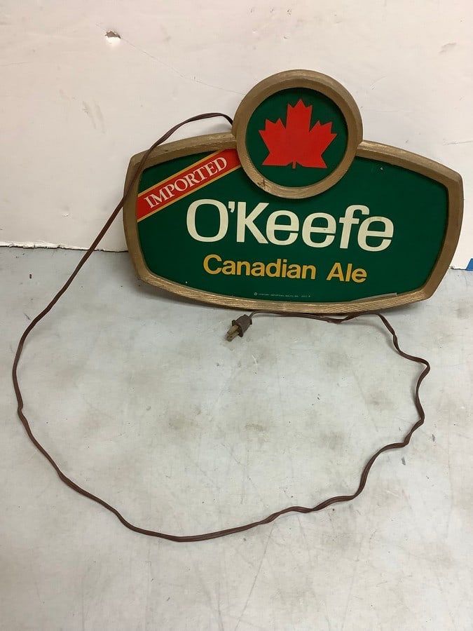 Vintage O' Keefe wall decor(16.5in.x12in.x3.25in.): Vintage O' Keefe wall decor(16.5in.x12in.x3.25in.)
