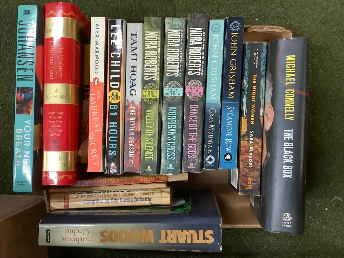 Various books(The Black Box, 61 Hours, Your Next Breath, and more): Various books(The Black Box, 61 Hours, Your Next Breath, and more)