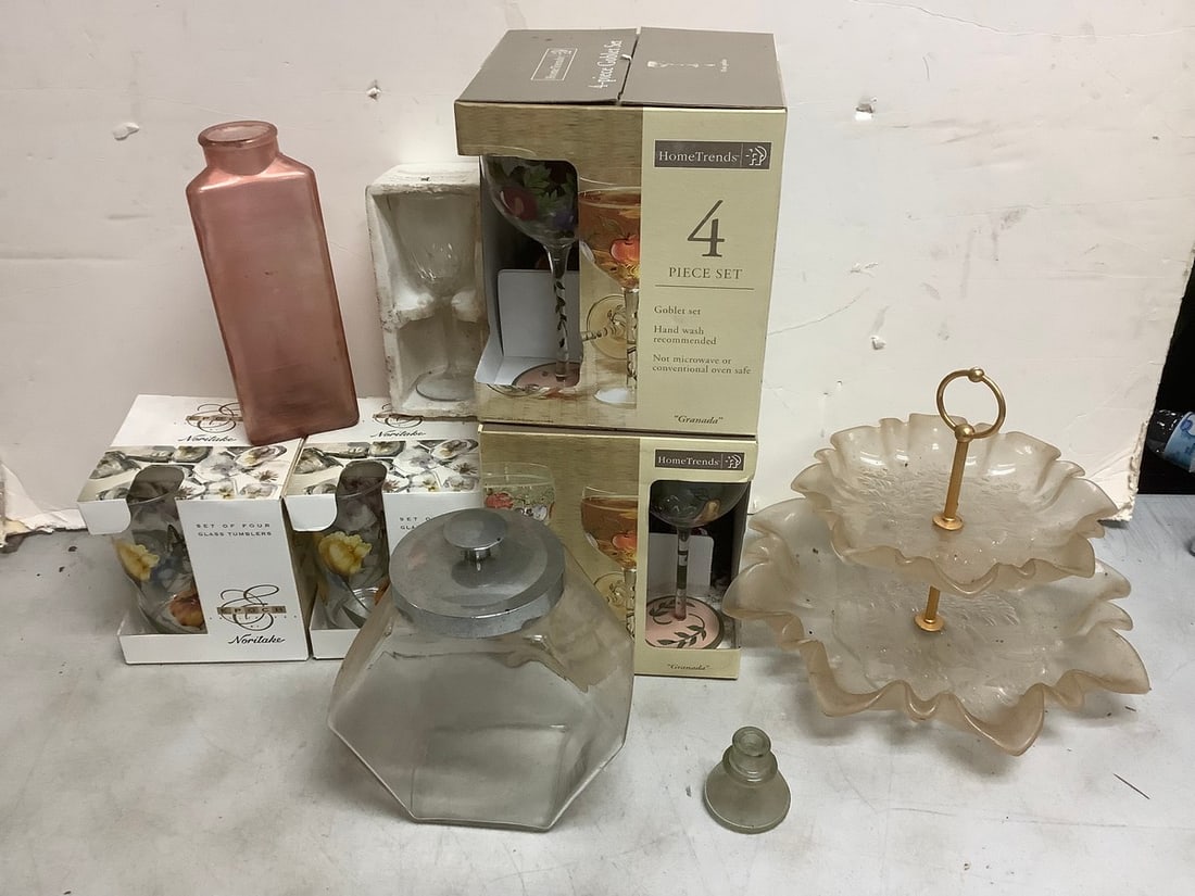 2 tier serving tray, Home Trends 4 piece gobler sets, Noritake glass tumblers, and more (1 of 1)