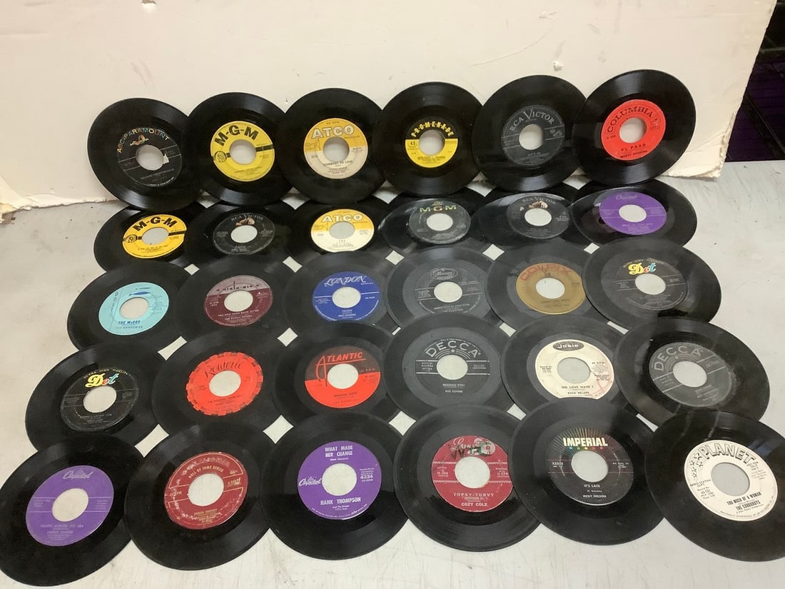Vintage records(Ben E. King, Tommy Sands, The Platters, and more): Vintage records(Ben E. King, Tommy Sands, The Platters, and more)