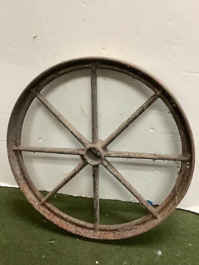 Vintage metal wagon wheel(27.5in.across) (1 of 1)