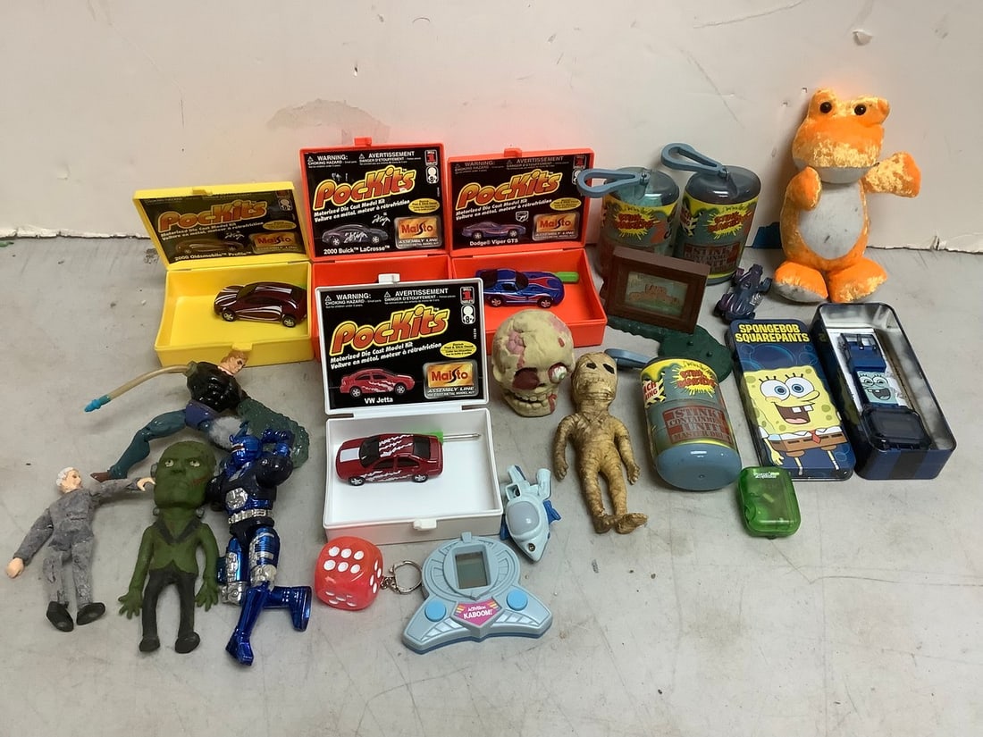 Various Toys (Cars, Dolls, Action Figures and more): Various Toys (Cars, Dolls, Action Figures and more)