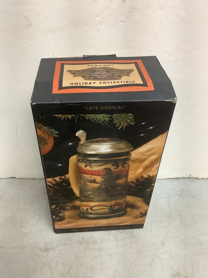 1995 Harley Davidson Holiday Memory stein (1 of 1)