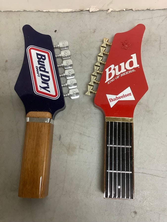 Bud Dry and Budweier beer taps (1 of 1)