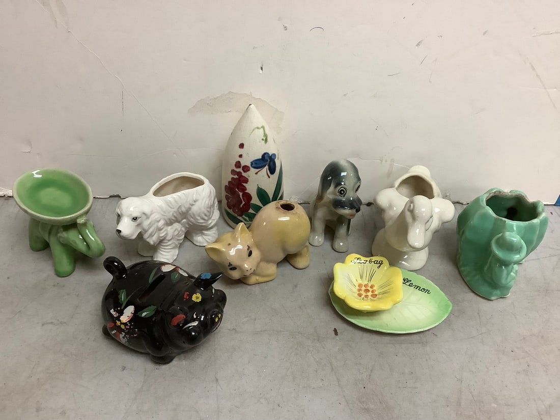 Decorative ceramic planters and decor(tallest 5.75in.) (1 of 1)