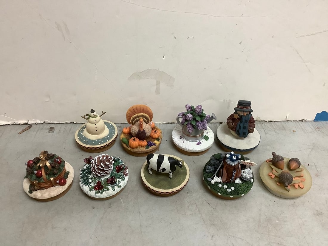 House decor statues: House decor statues